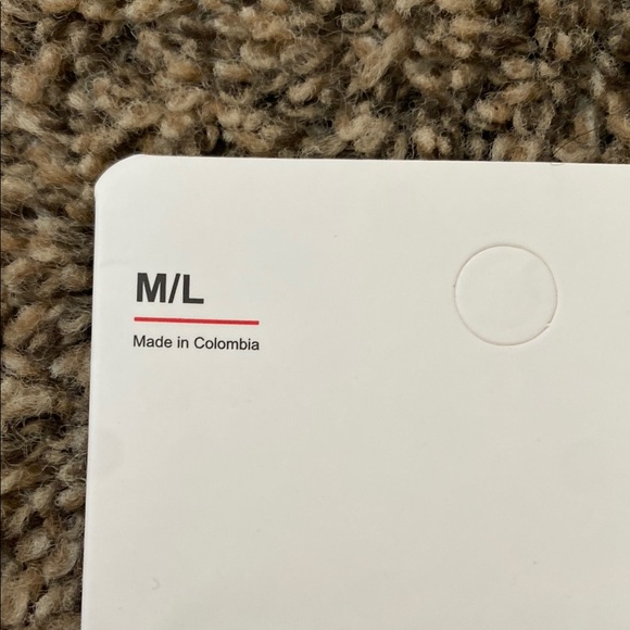 - Lululemon Athletica Red and White Performance Athletic Socks - Picture 5 of 7